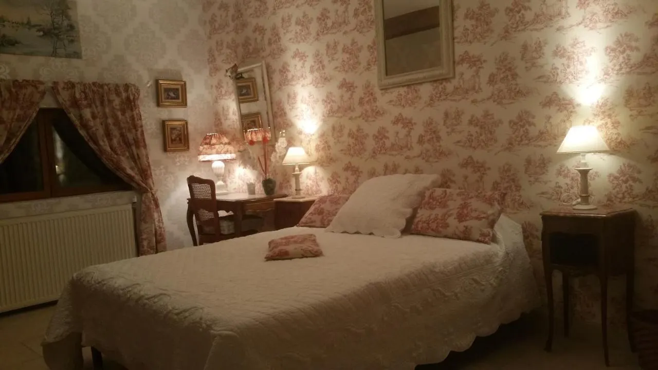 La Providence Hotel Illiat