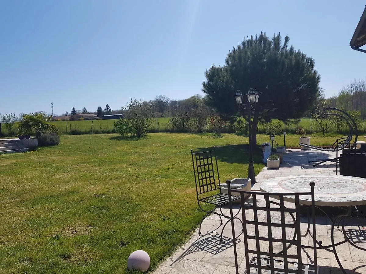 La Providence Hotel Illiat 0*,  France