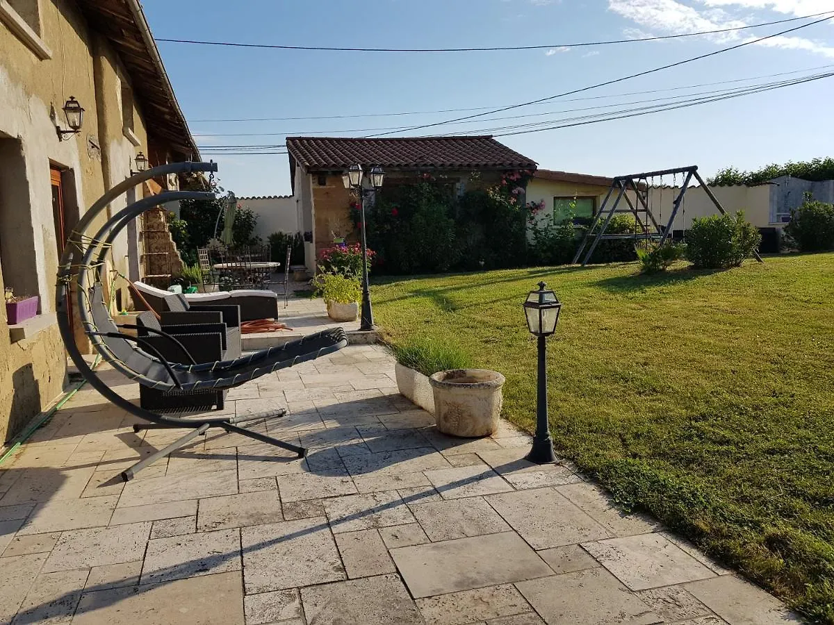 La Providence Hotel Illiat 0*,  France