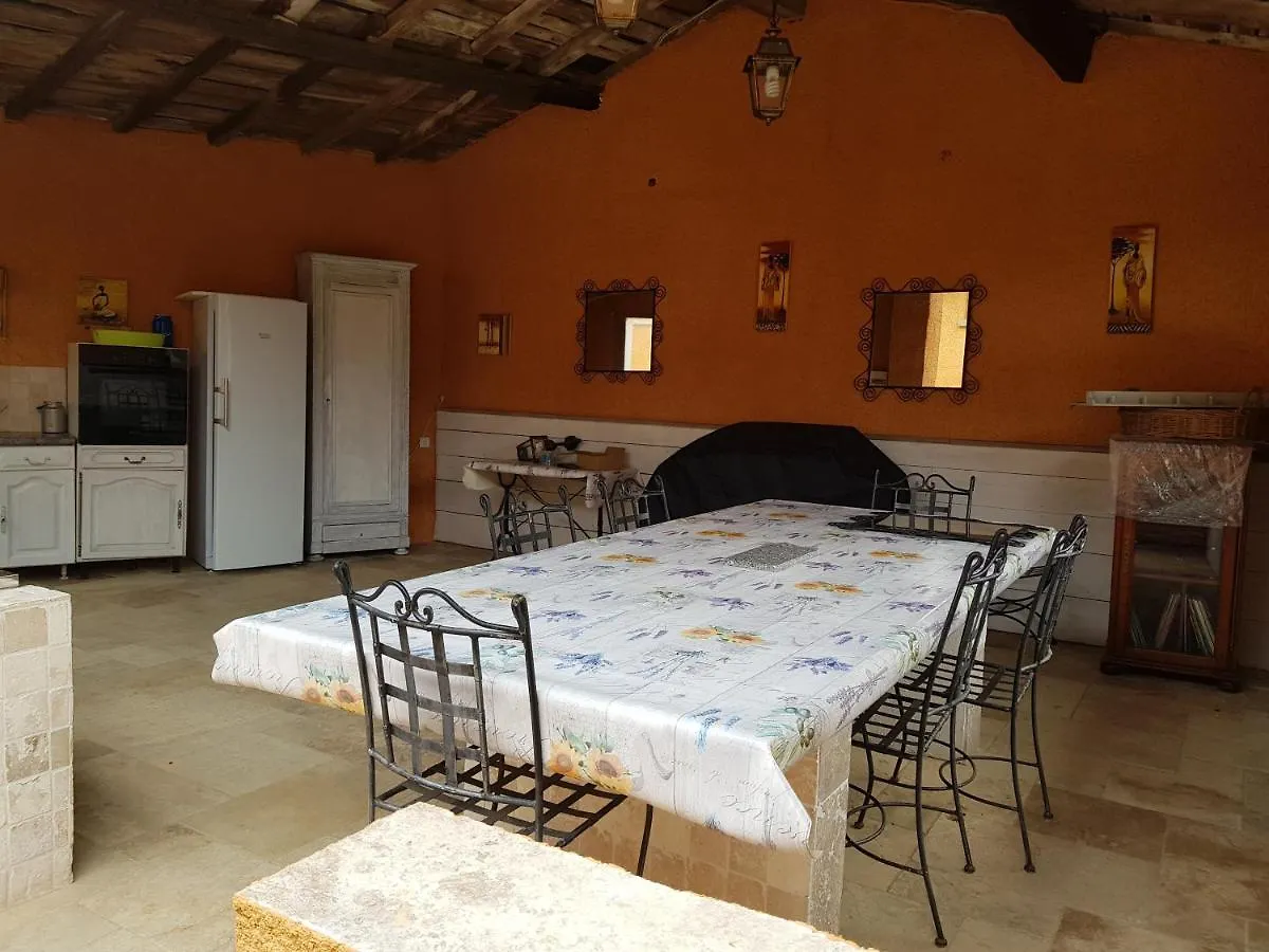 La Providence Hotel Illiat Guest house