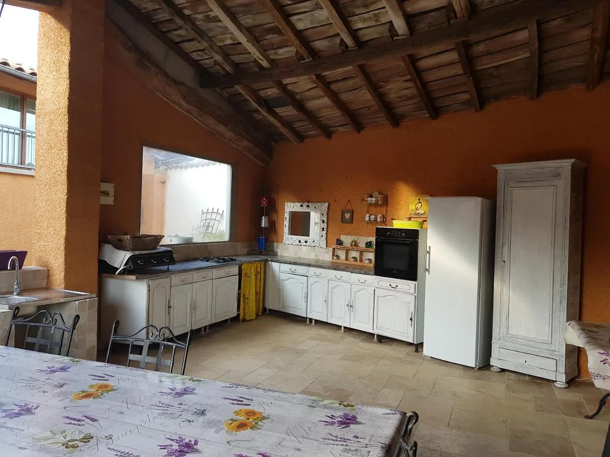 La Providence Hotel Illiat Guest house