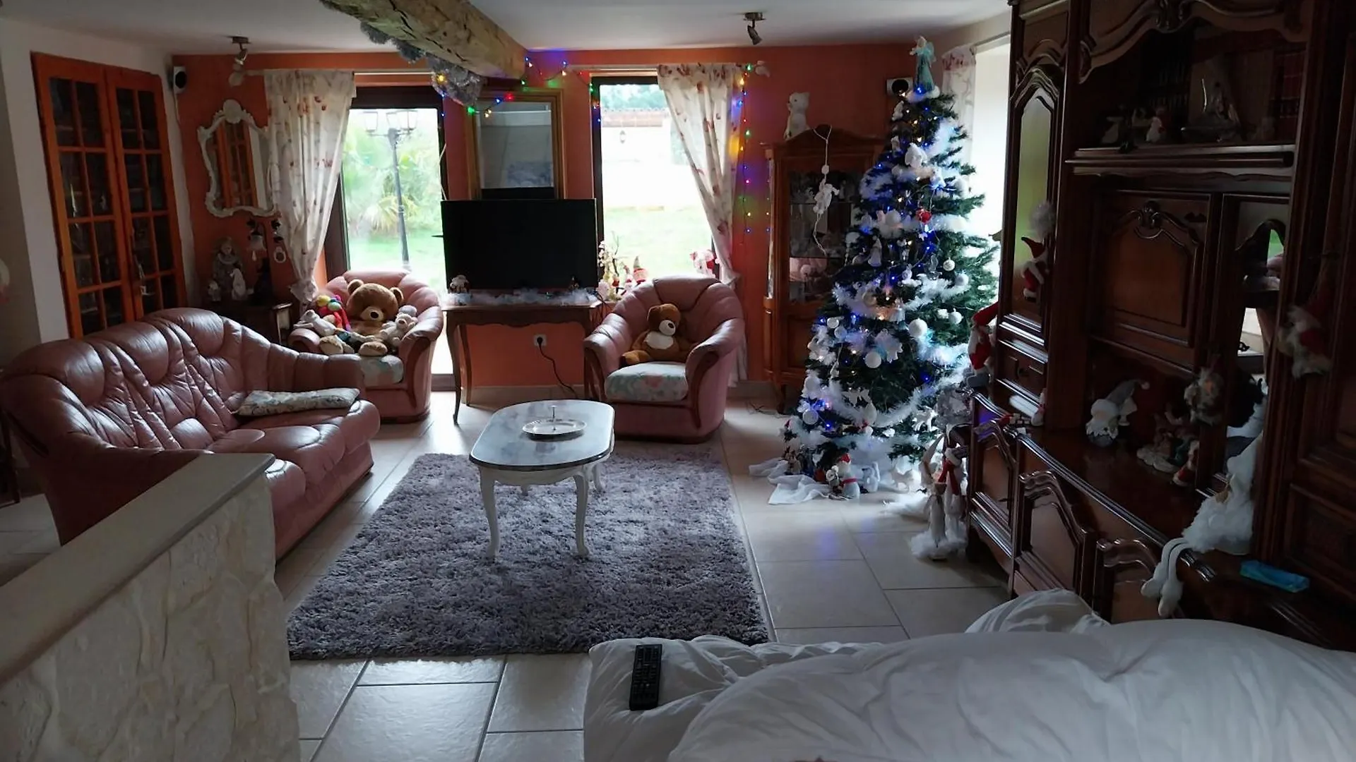Guest house La Providence Hotel Illiat