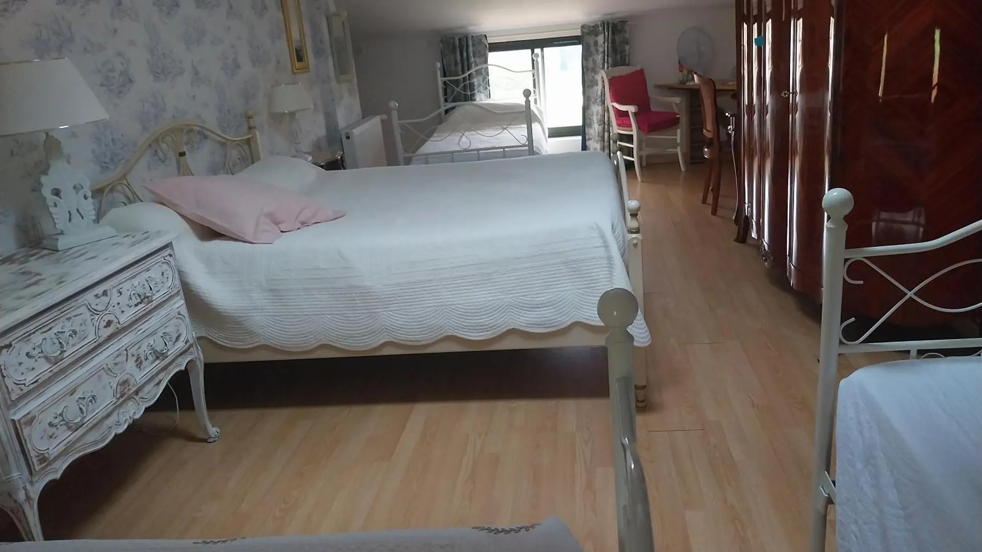 La Providence Hotel Illiat Guest house